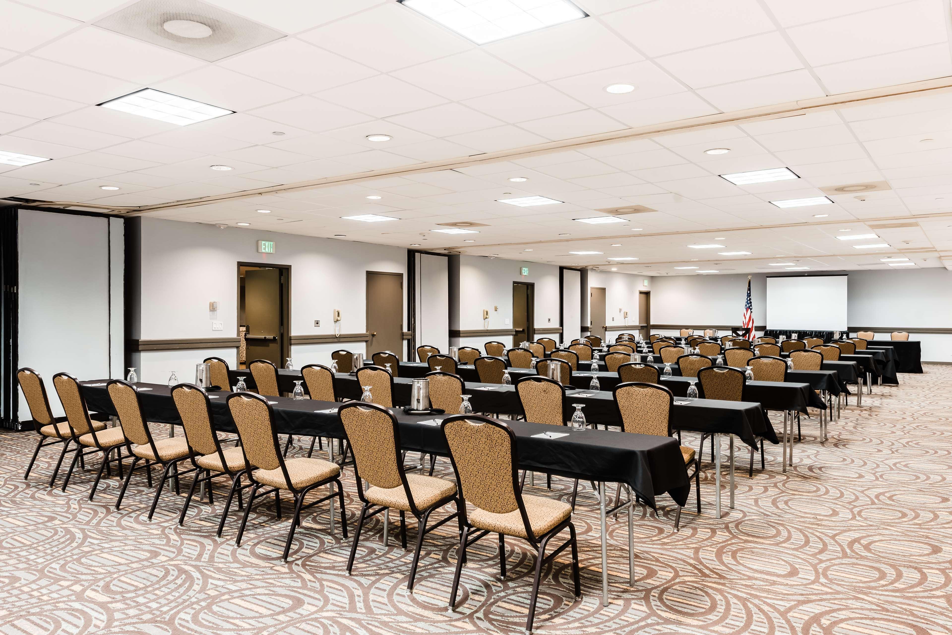 Red Lion Hotel Denver Southeast Аурора Екстериор снимка